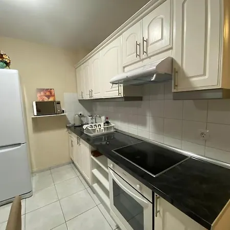 Διαμέρισμα Rockin' View - 2 Bedroom Great Terrace, Parking, Pool *