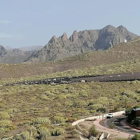 Rockin' View - 2 Bedroom Great Terrace, Parking, Pool Διαμέρισμα *