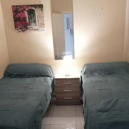 Rockin' View - 2 Bedroom Great Terrace, Parking, Pool