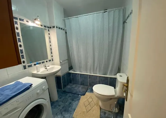 Rockin' View - 2 Bedroom Great Terrace, Parking, Pool Apartamento