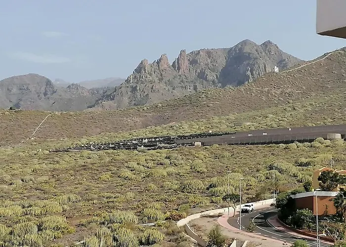 Rockin' View - 2 Bedroom Great Terrace, Parking, Pool Apartamento *