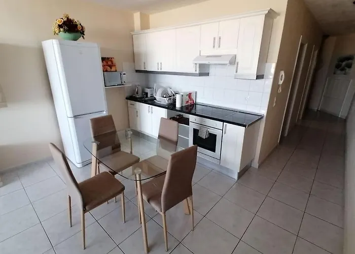 Apartamento Rockin' View - 2 Bedroom Great Terrace, Parking, Pool *