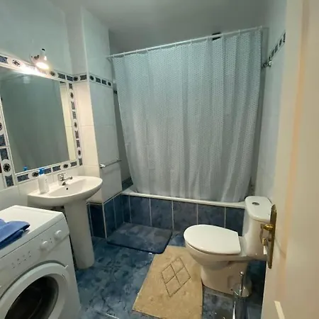 Rockin' View - 2 Bedroom Great Terrace, Parking, Pool דירה