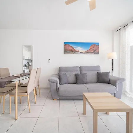 Rockin' View - 2 Bedroom Great Terrace, Parking, Pool Costa Adeje (Tenerife)