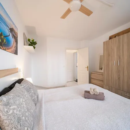 Rockin' View - 2 Bedroom Great Terrace, Parking, Pool Costa Adeje (Tenerife)