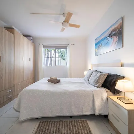 Rockin' View - 2 Bedroom Great Terrace, Parking, Pool Appartement *