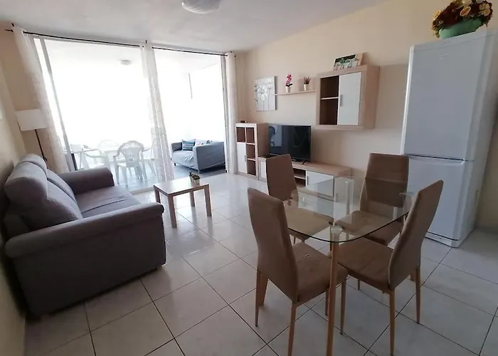 Rockin' View - 2 Bedroom Great Terrace, Parking, Pool Appartement