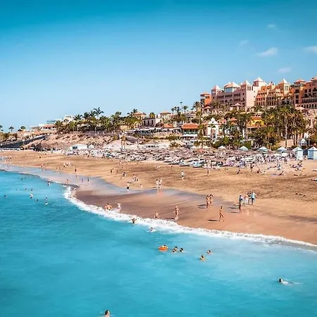 Rockin' View - 2 Bedroom Great Terrace, Parking, Pool Costa Adeje (Tenerife)