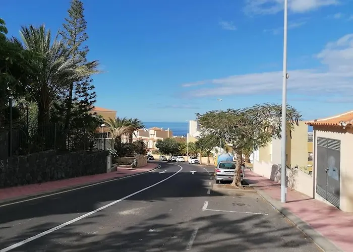 Rockin' View - 2 Bedroom Great Terrace, Parking, Pool * Costa Adeje (Tenerife)